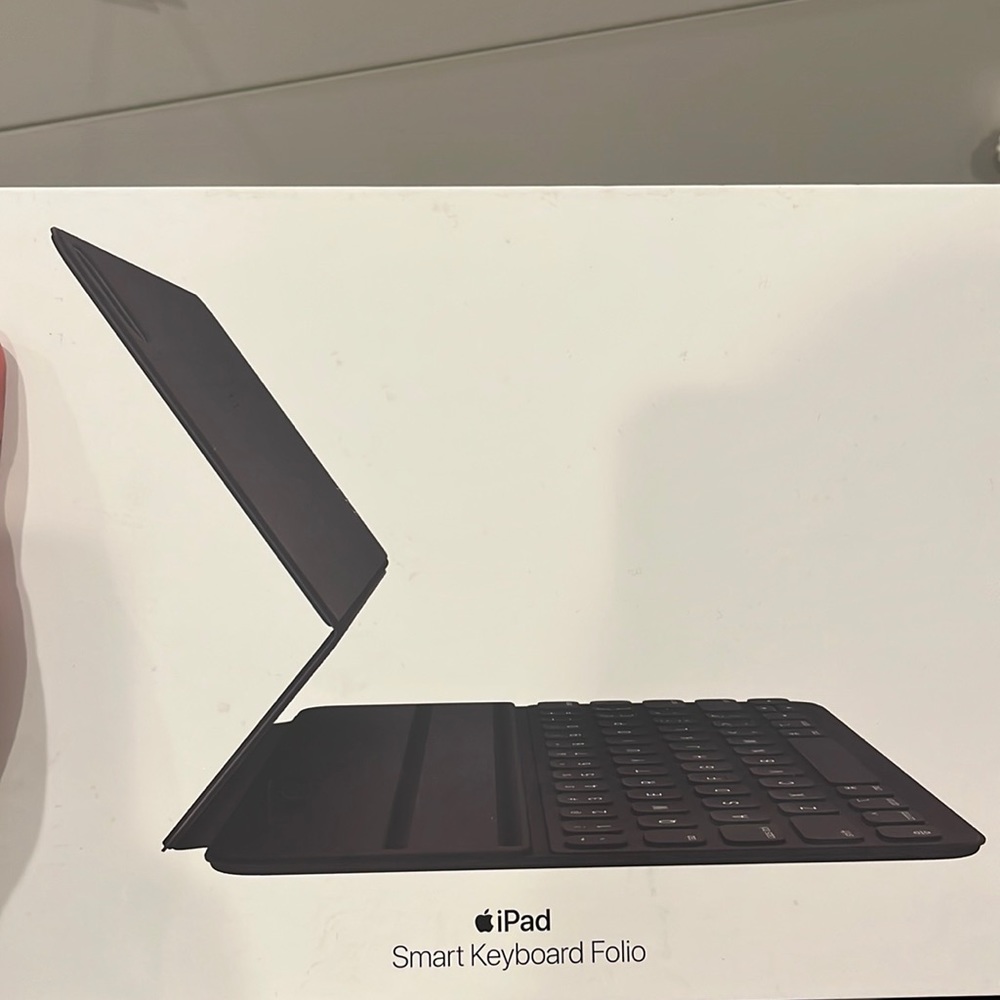 Ipad case smart key folio